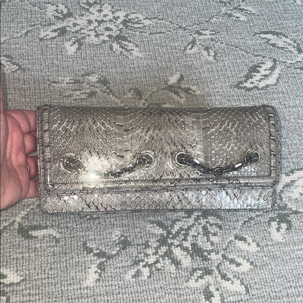 Judith Leiber python Grey clutch Decorated silver tone chain in the front - Picture 15 of 16
